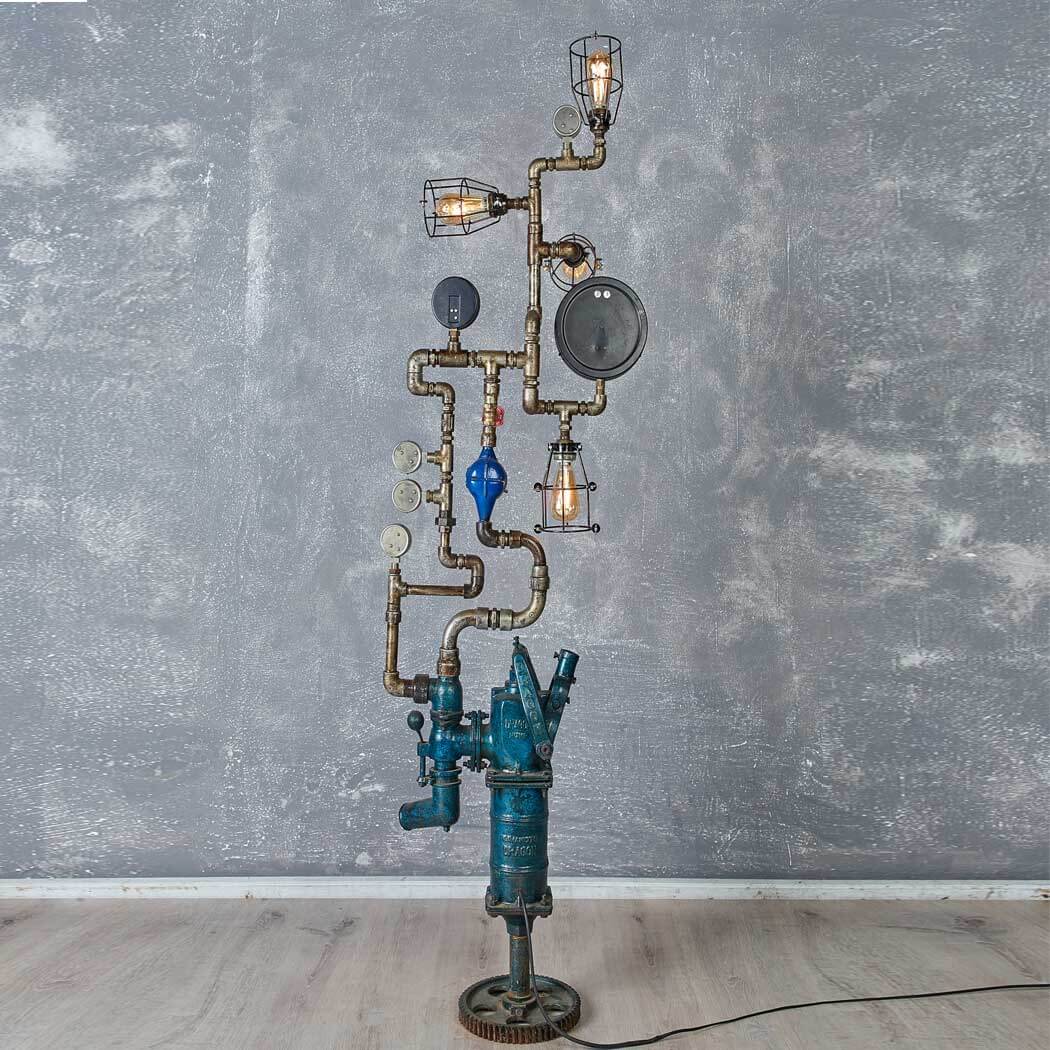 High Spectacular Water Pump Lamp-1
