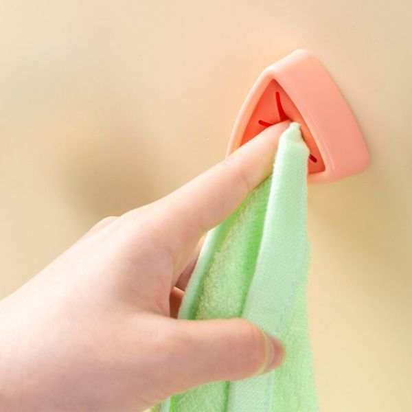Suport Autoadeziv Mercaton pentru Prosoape, Plastic, Tip Agatatoare, Impermeabil, Sistem Push Free, Montaj pe Perete, 5 x 2.3 cm, Roz